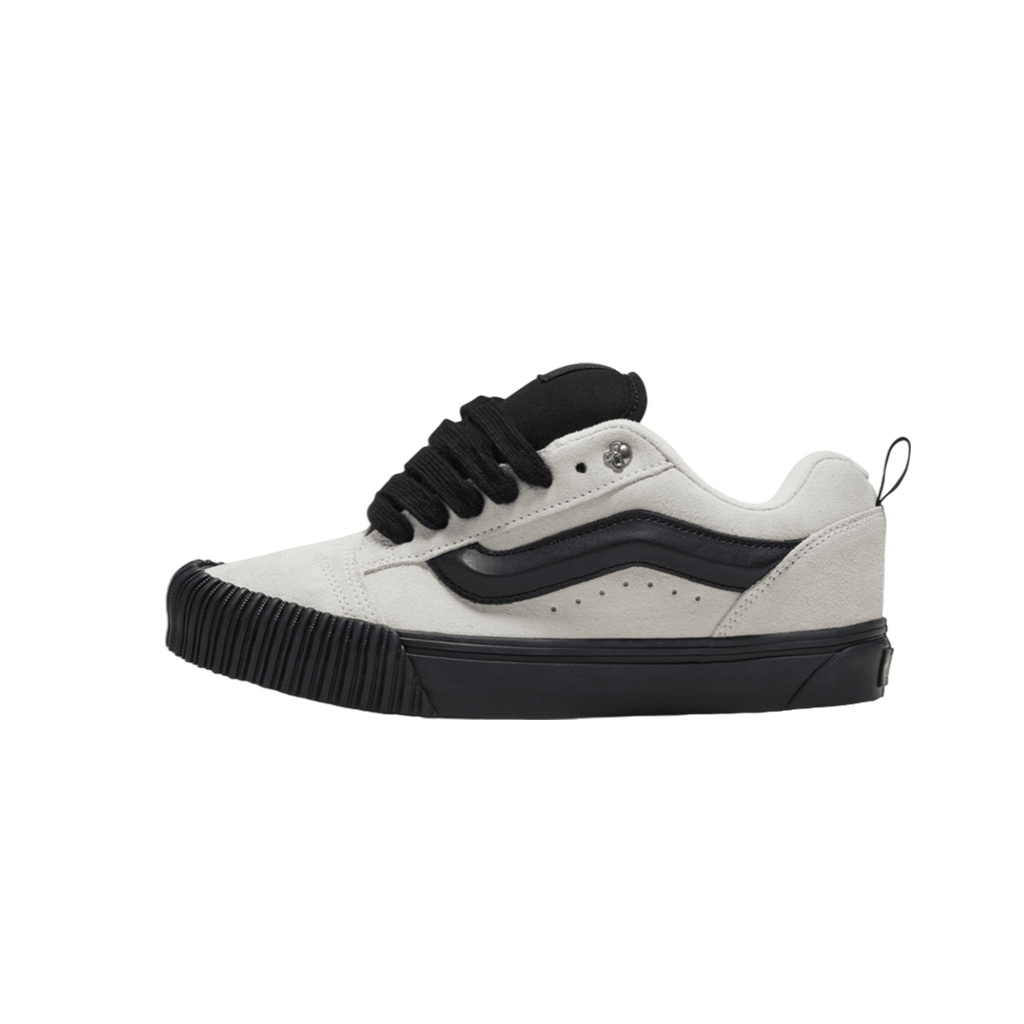 VANS KNU SKOOL IN THE SHADOWS