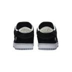 NIKE DUNK SB LOW MEDICOM TOY