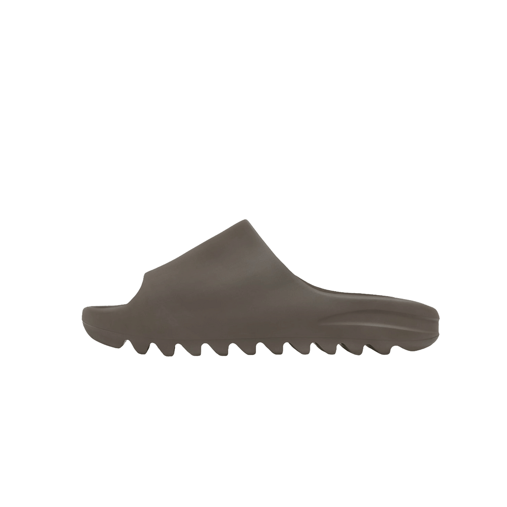 ADIDAS YEEZY SLIDE SOOT