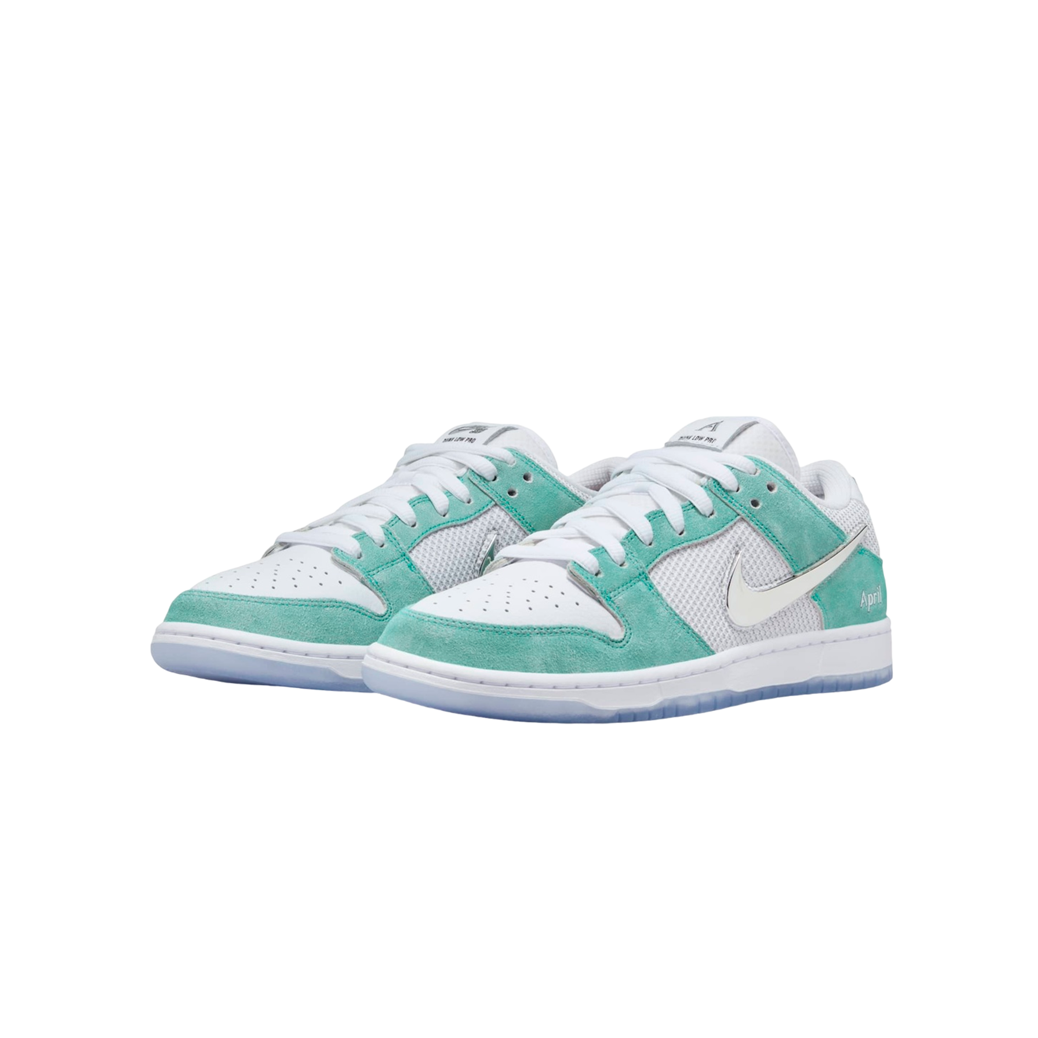 NIKE DUNK SB LOW APRIL SKATEBOARDS