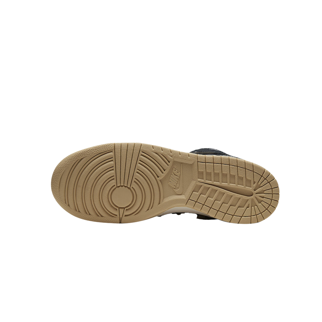 NIKE SB DUNK LOW TRAVIS SCOTT