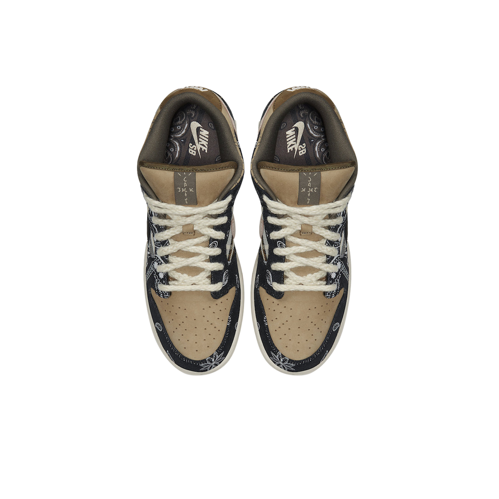NIKE SB DUNK LOW TRAVIS SCOTT