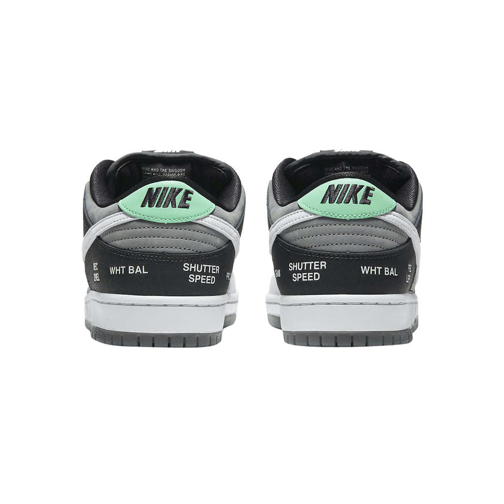 NIKE DUNK SB LOW VX1000