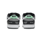 NIKE DUNK SB LOW VX1000